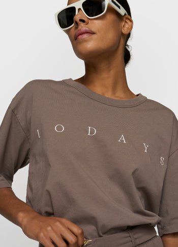 short sleeve tee logo | moonrock