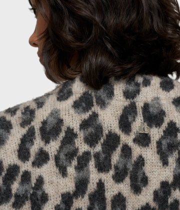 knit cardigan leopard | soft white melee