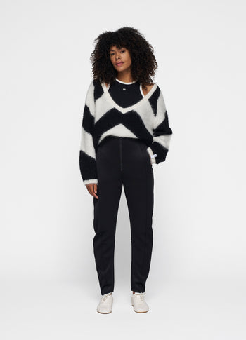 soft v-neck sweater stripe | ecru/black