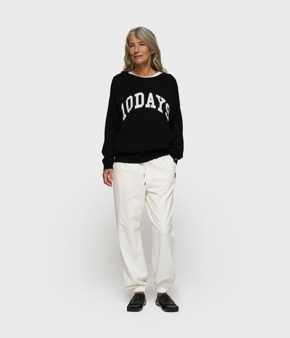 mid jogger 10 | ecru