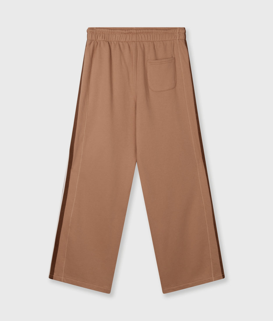 western jogger tape | fudge