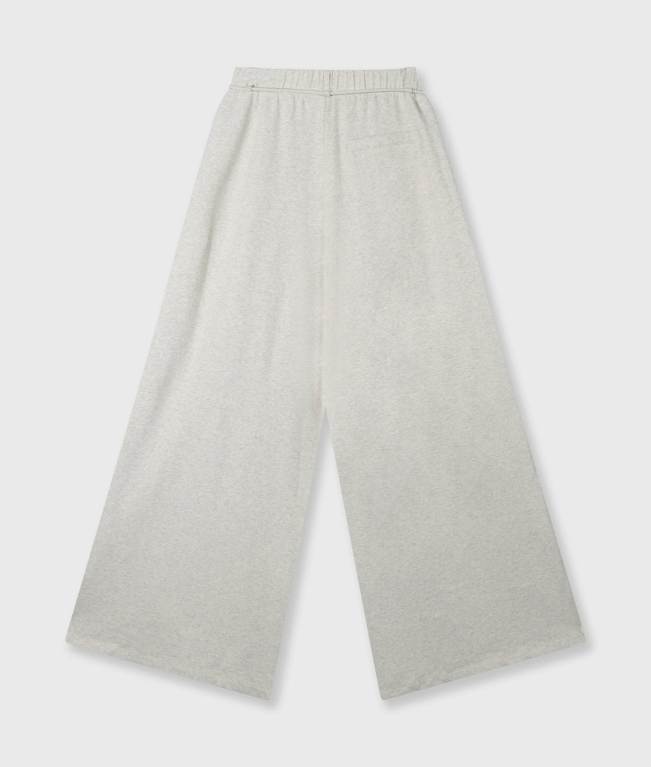 super wide leg jogger | soft white melee