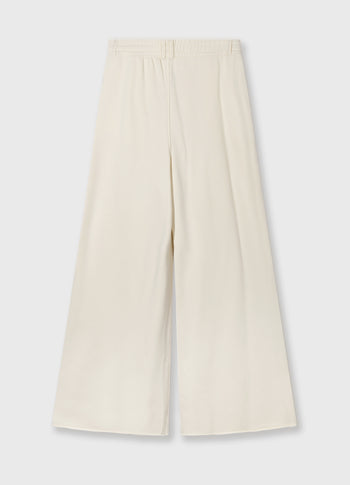 wide leg jogger | soft vanilla
