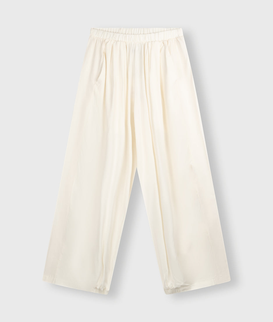 flowy viscose pants | ecru