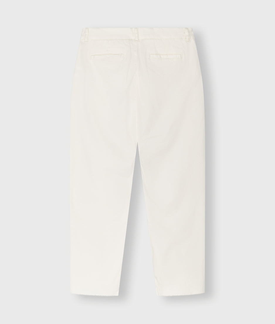 washed chino | ecru