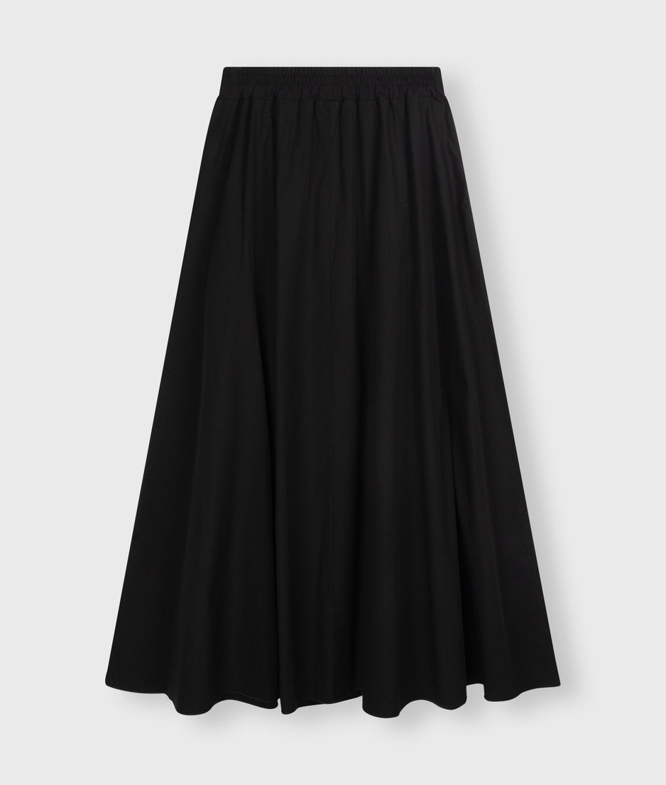 A-line maxi skirt | black