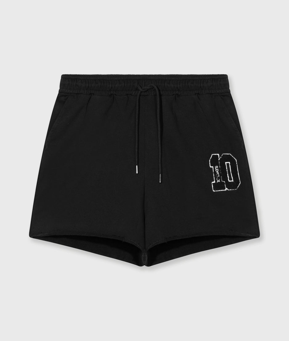 shorts 10 | black