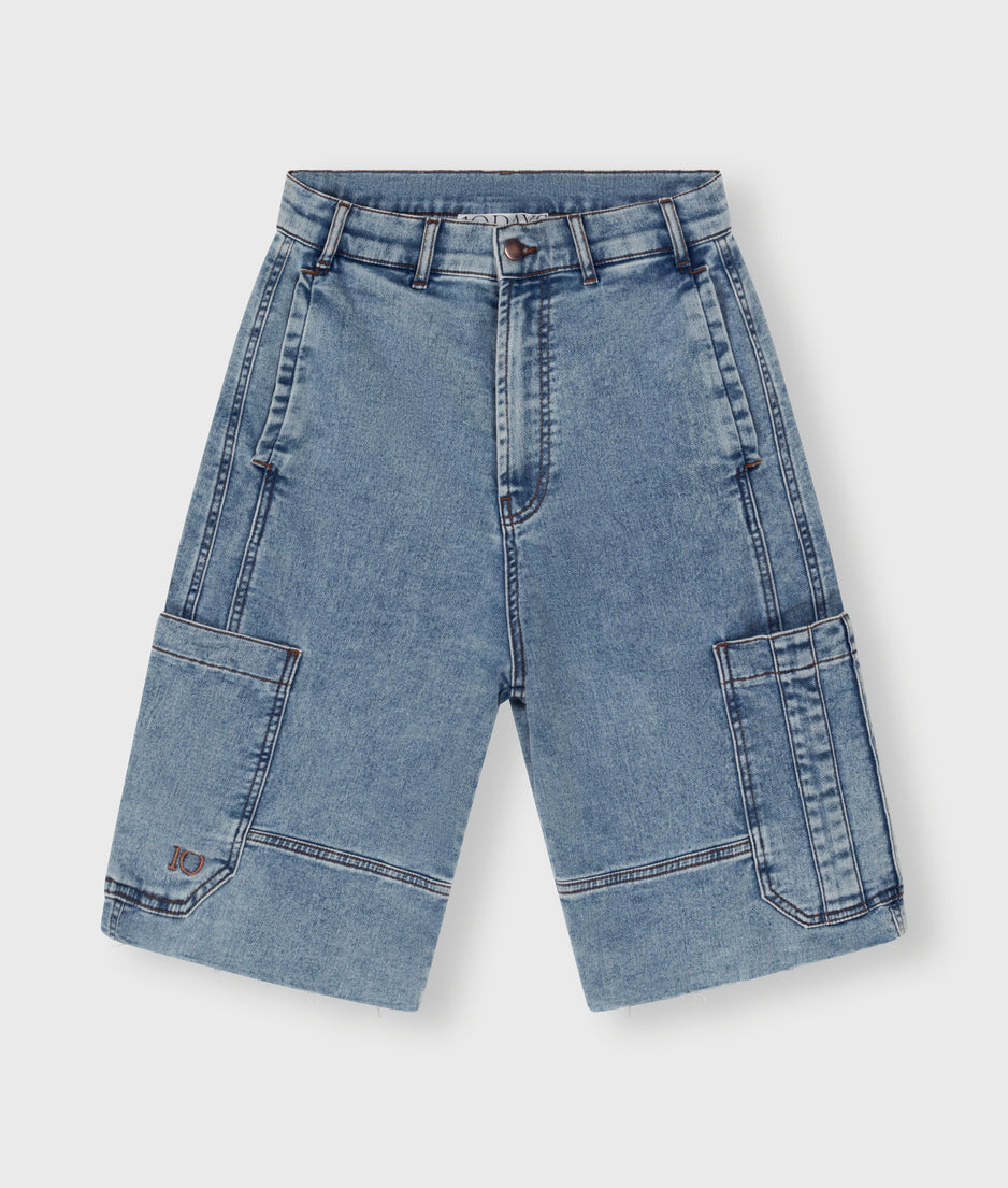 soft denim workwear bermuda | night sky