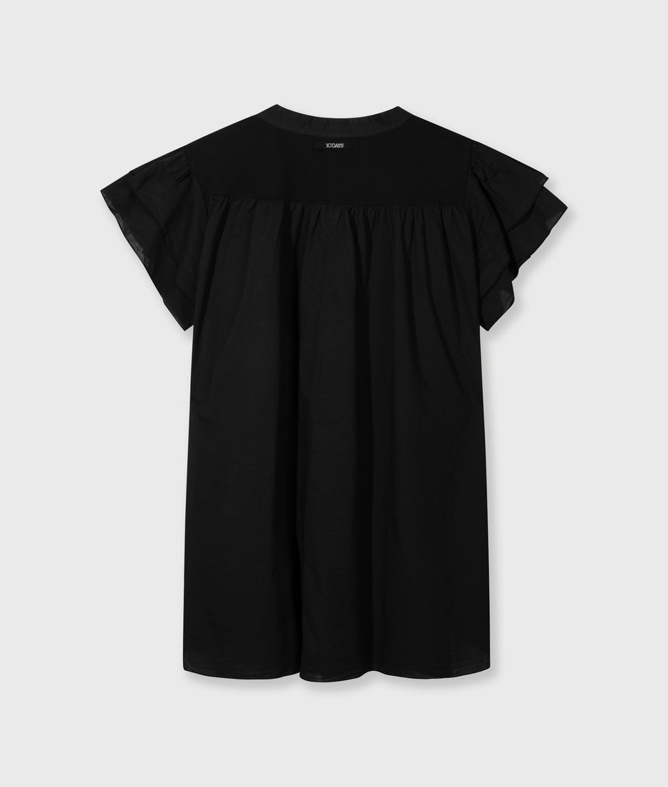 a-line ruffle dress | black