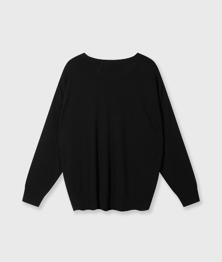statement sweater knit | black