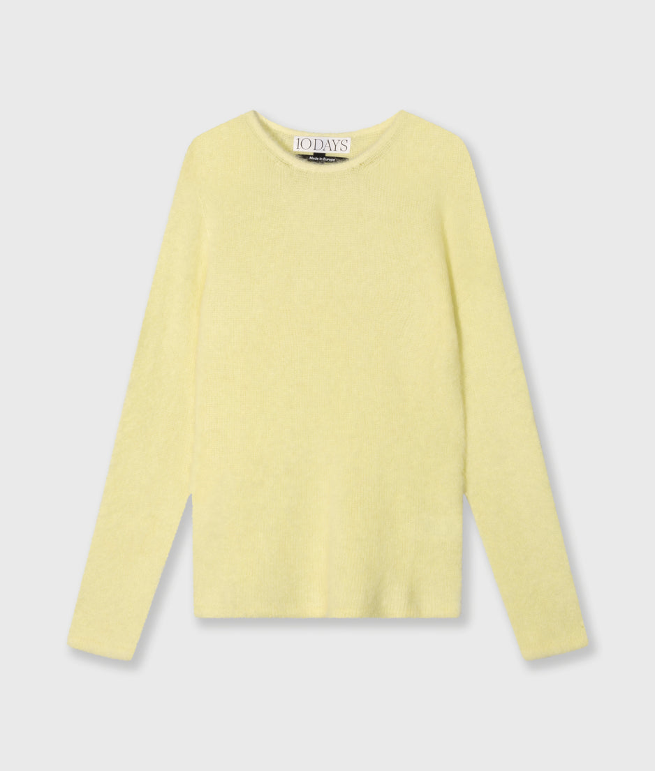 soft knit sweater | pastel yellow