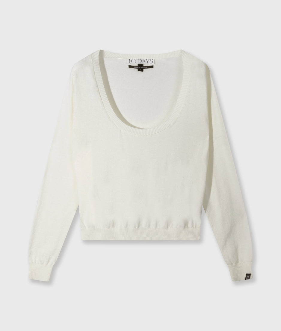 deep neck knit sweater | ecru