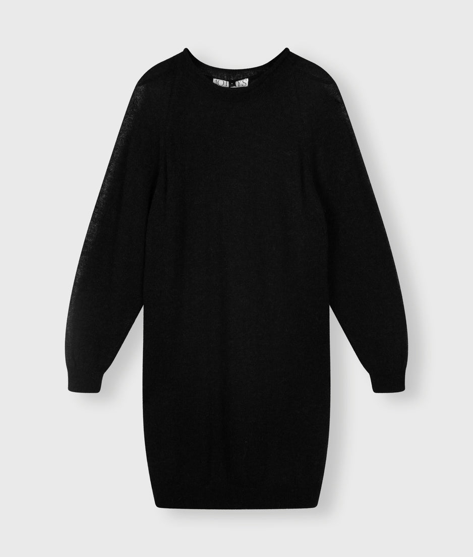 crew neck knit dress | black