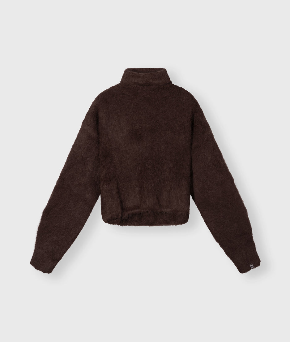 cropped knit turtleneck | deep wine