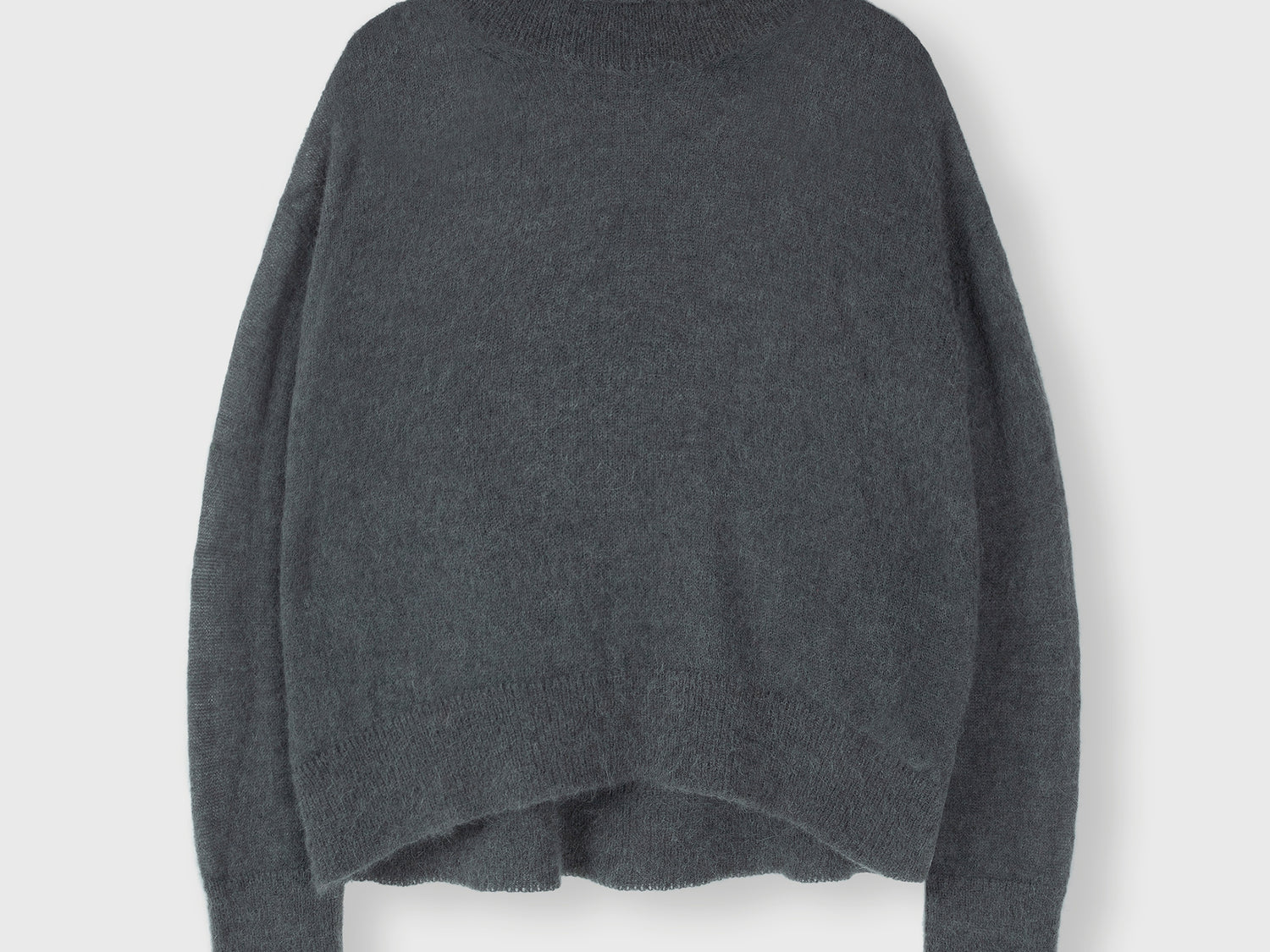 turtleneck sweater knit | grey raven