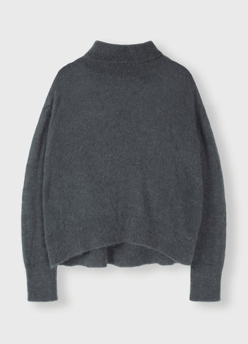 turtleneck sweater knit | grey raven