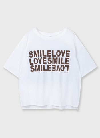 smile love tee | white