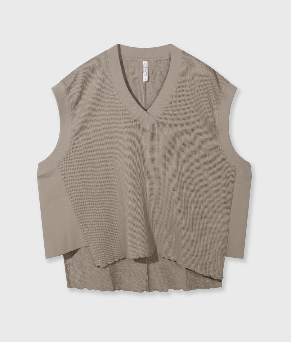 v-neck mesh top | fog