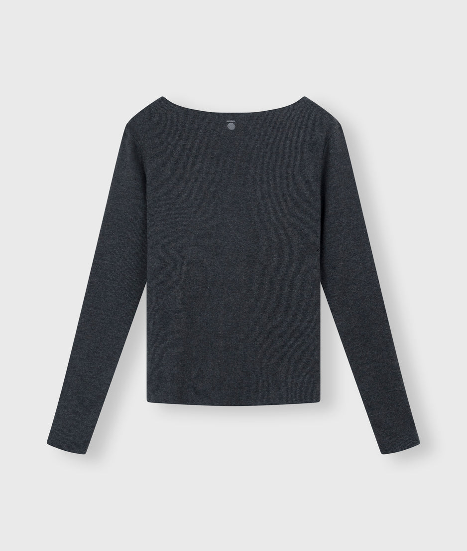 soft rib boatneck tee | antra melee