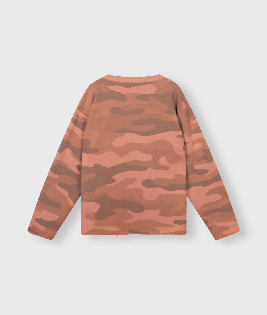 statement sweater camo | saddle brown