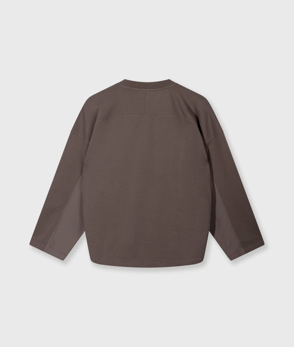 sweater v-neck fleece | moonrock