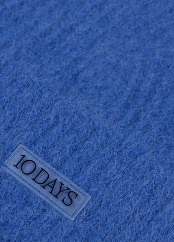 hairy beanie | ultramarine