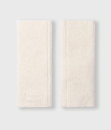 hairy knit gloves | ecru