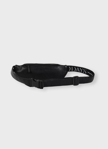 fanny pack | black