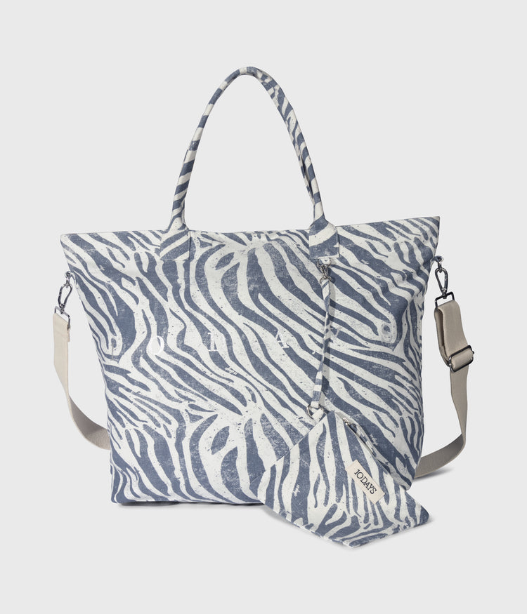 beach shopper zebra | light vanilla