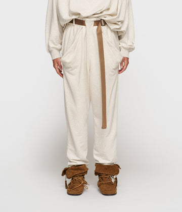 pleated belt jogger | soft white melee