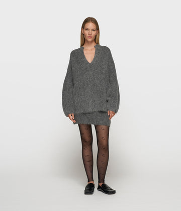 v-neck hairy knit sweater | antra melee