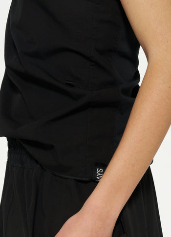 one shoulder top | black