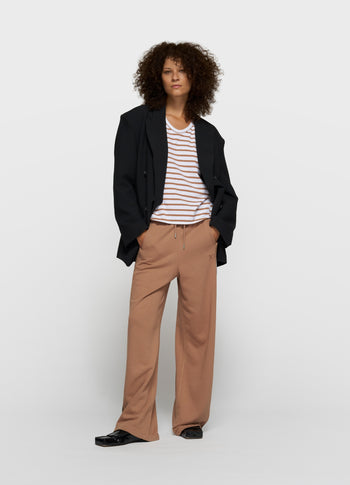 v-neck tee stripes | white/fudge