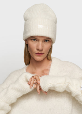 hairy knit gloves | ecru