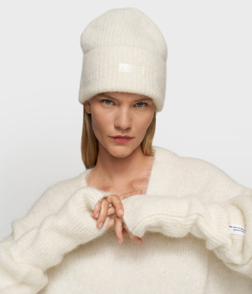 hairy knit gloves | ecru