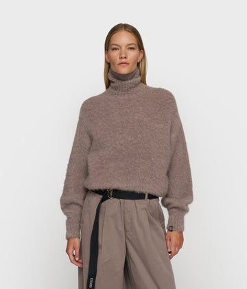 cropped knit turtleneck | moonrock