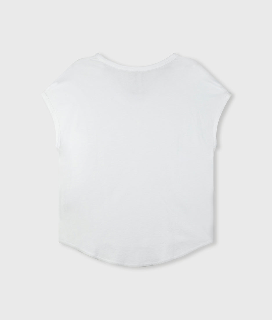 THE V-NECK TEE | white