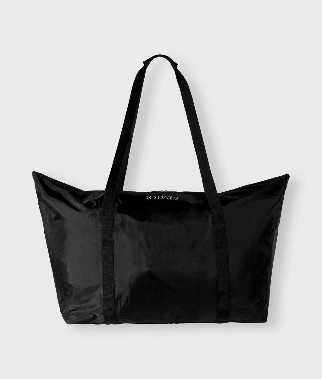 『TEN TOTE BAG BLACK』 25-950-9900_1012_1_1024x.jpg?v