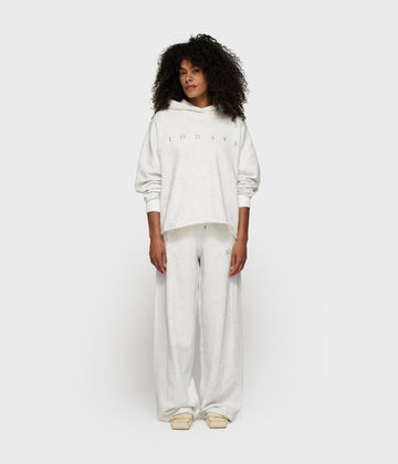 western jogger | white melee
