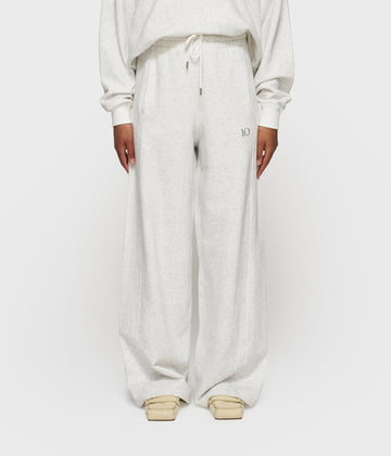 western jogger | white melee