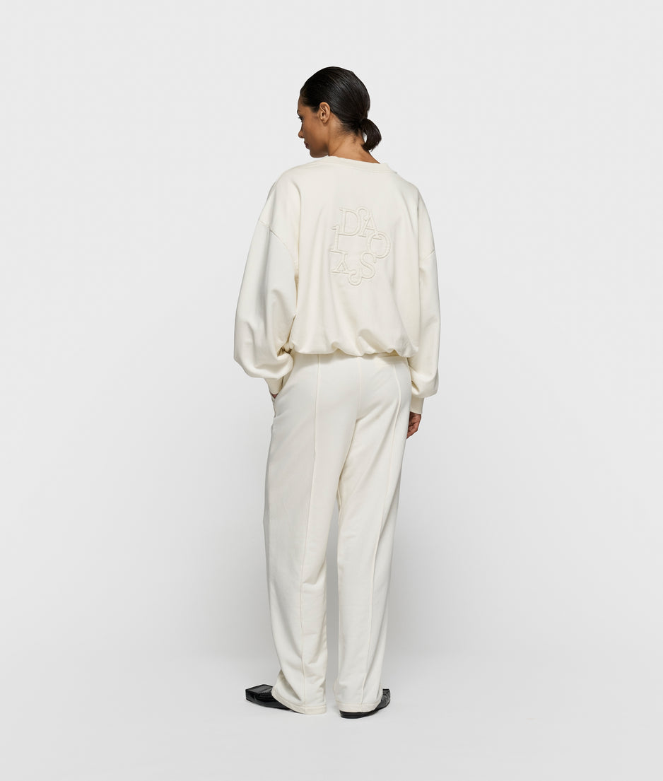 pleated sweater curly 10 | pearl