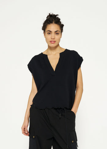 v-neck top fleece | black