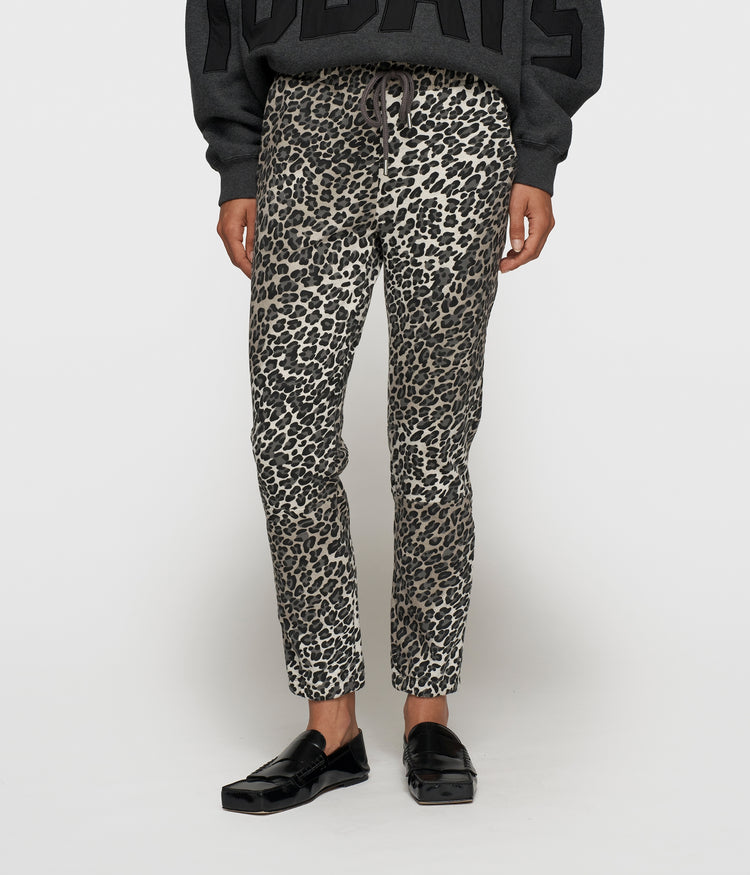 cropped jogger leopard | soft white melee