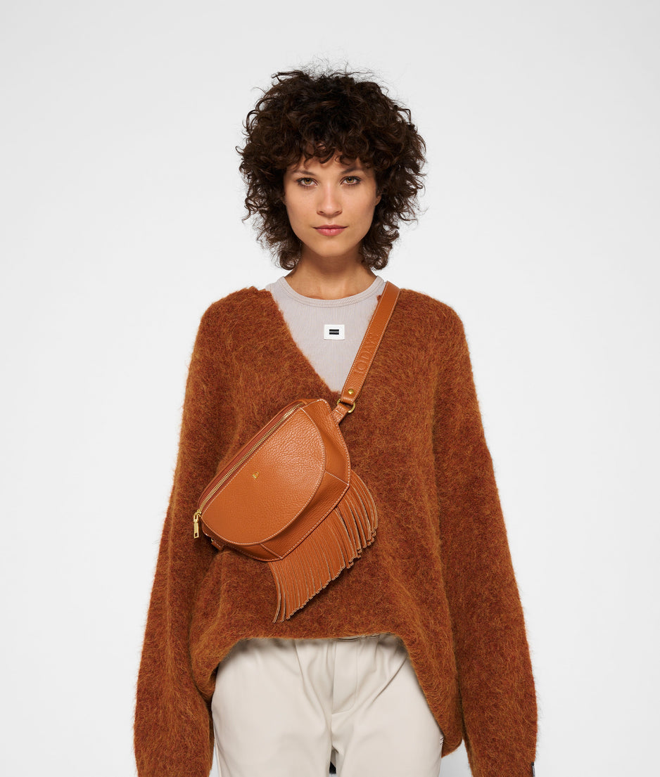 bumbag fringe | saddle brown