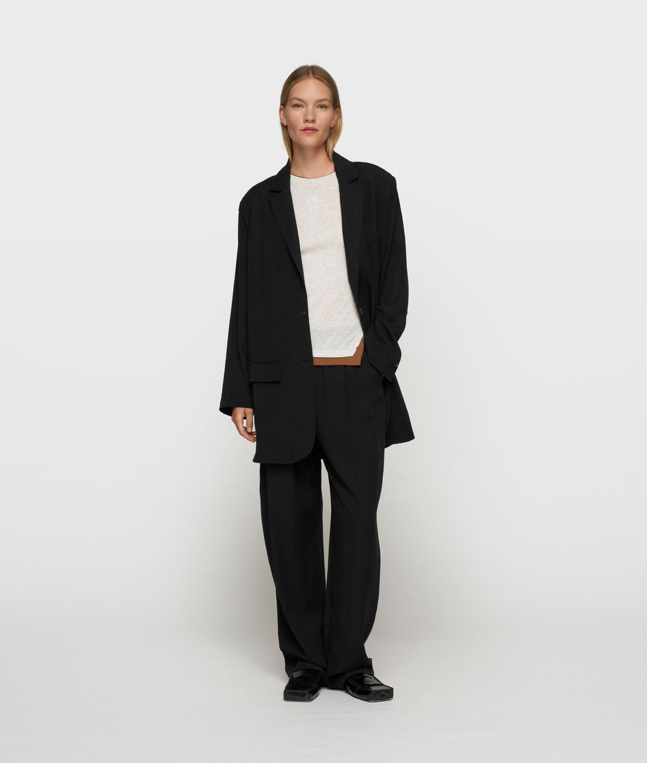 long flowy blazer lyocell | black