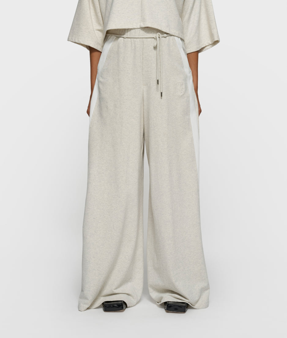 super wide leg jogger | soft white melee