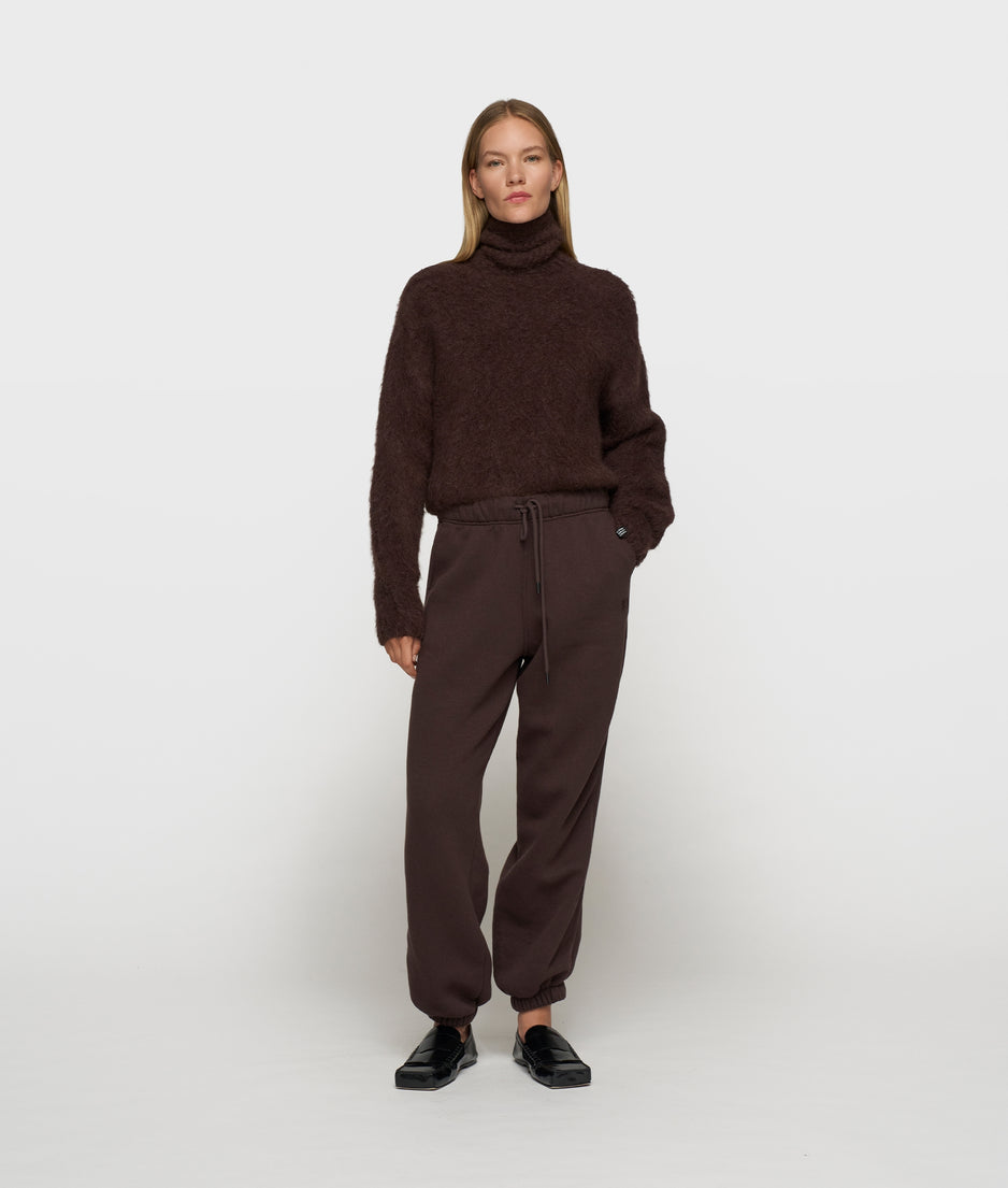 cropped knit turtleneck | deep wine