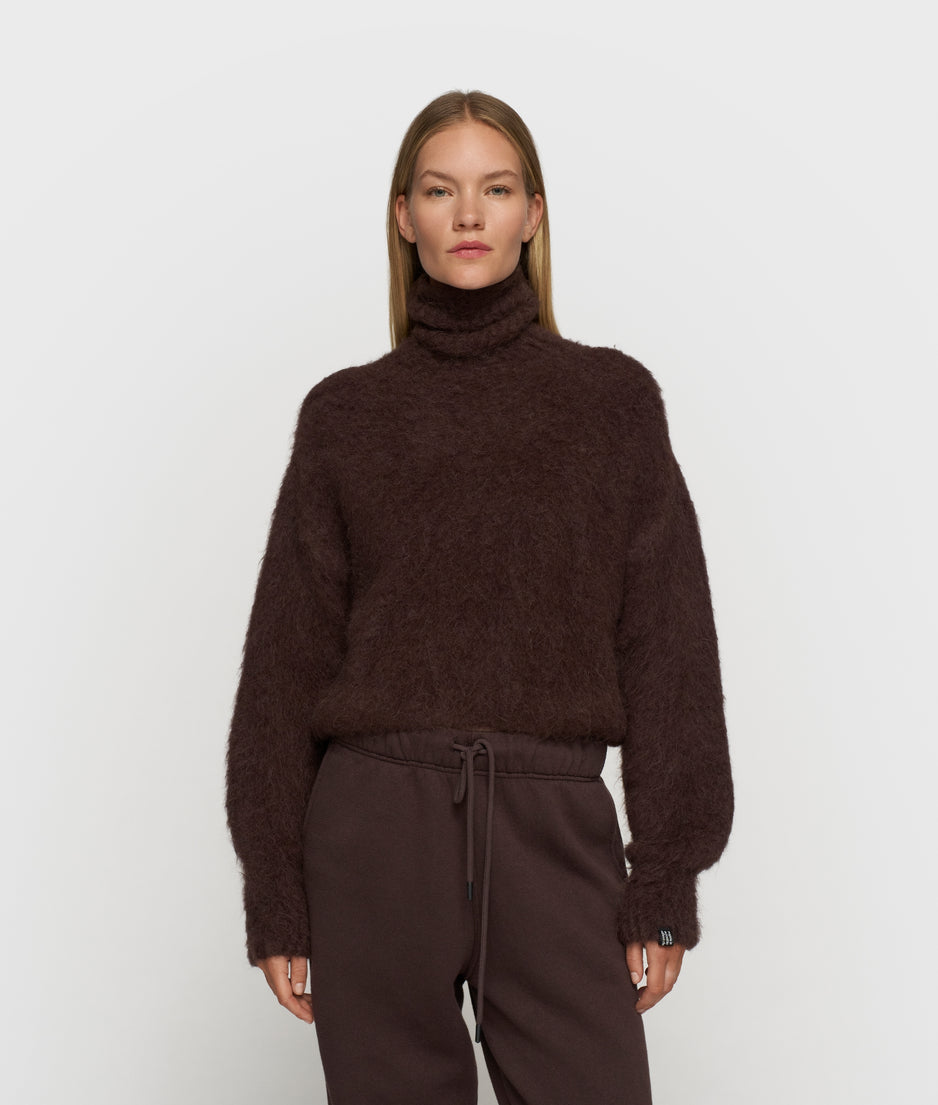 cropped knit turtleneck | deep wine