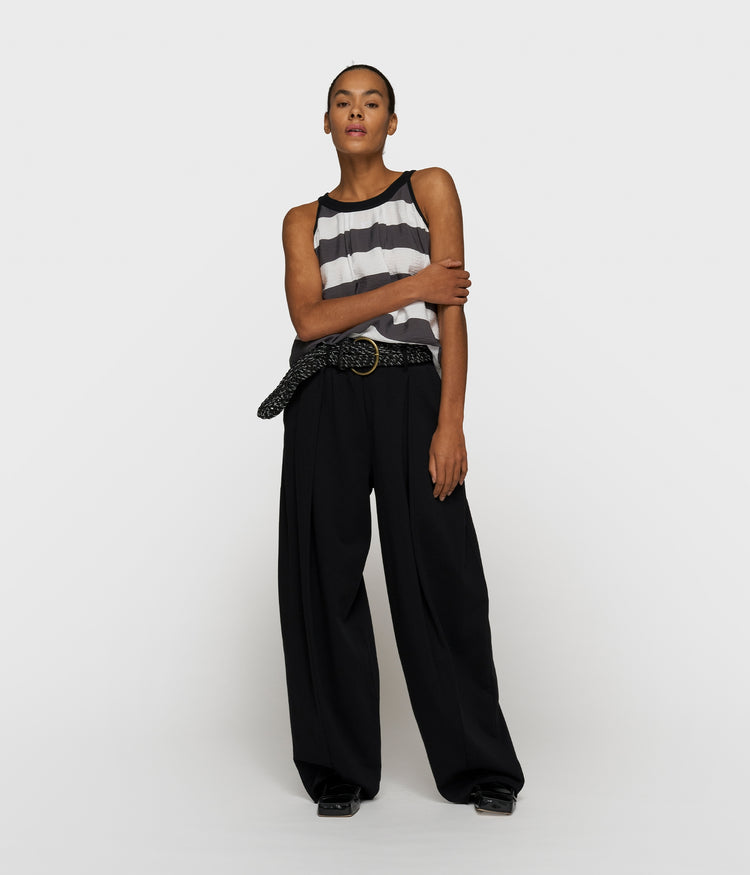 Bar piece | black