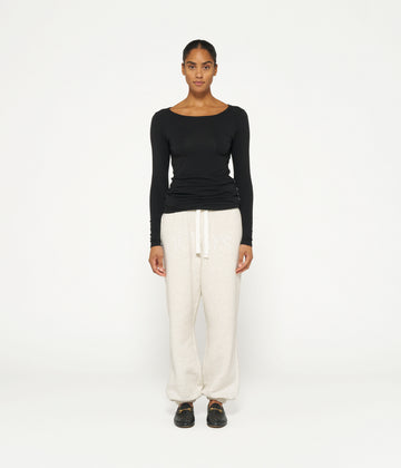 THE BOAT NECK TEE | black